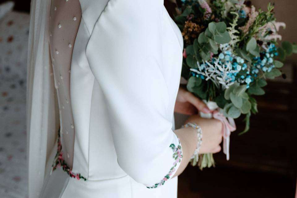 Novia con vestido pareo