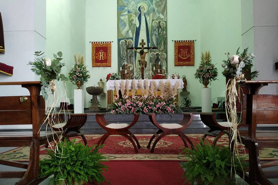 Decoración de salón de ceremonia