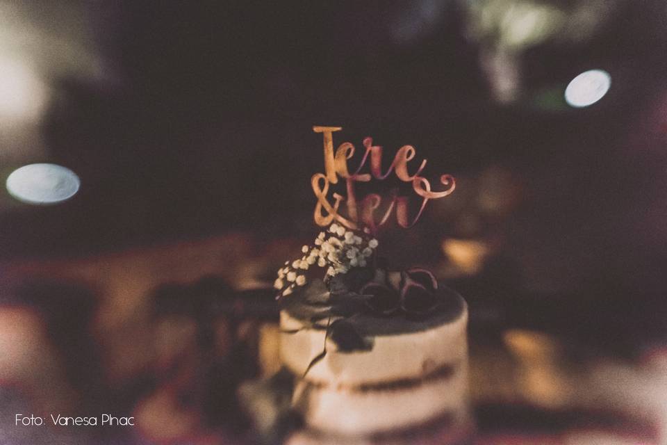 Detalle de tarta de boda