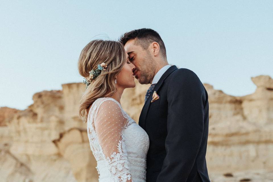 Postboda en desierto