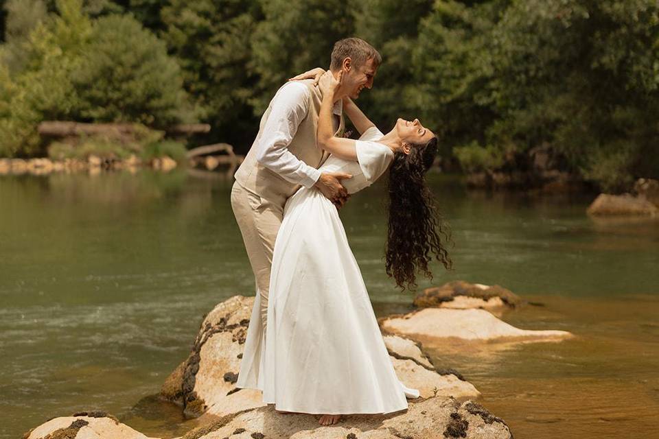 Ananda & Varo