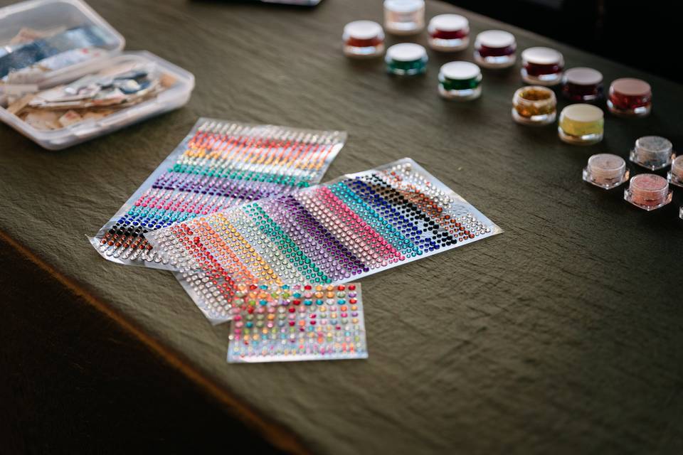 Glitter bar