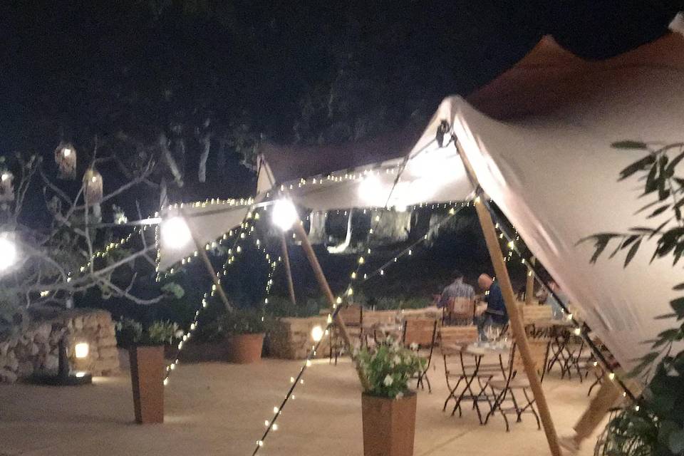 Tipo iluminación carpa