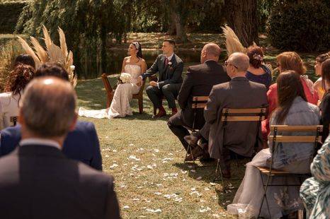 Ceremonia en el lago