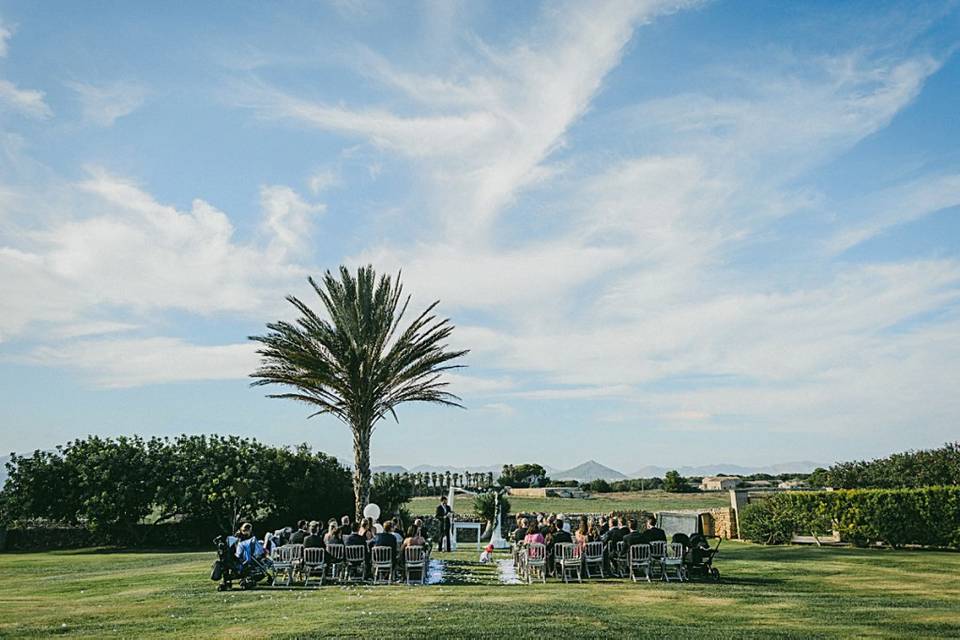 Ceremonia en los jardines