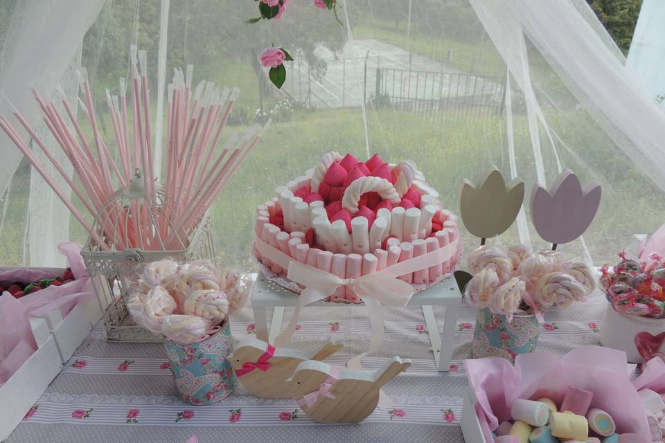 Candy bar blanco y rosa