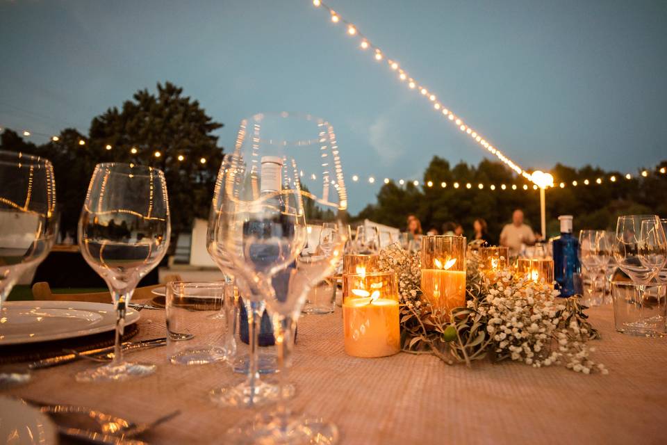 Detalle de boda en lago