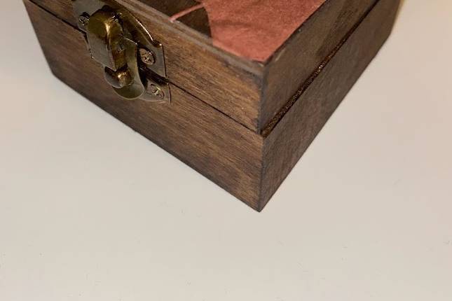 Caja de madera