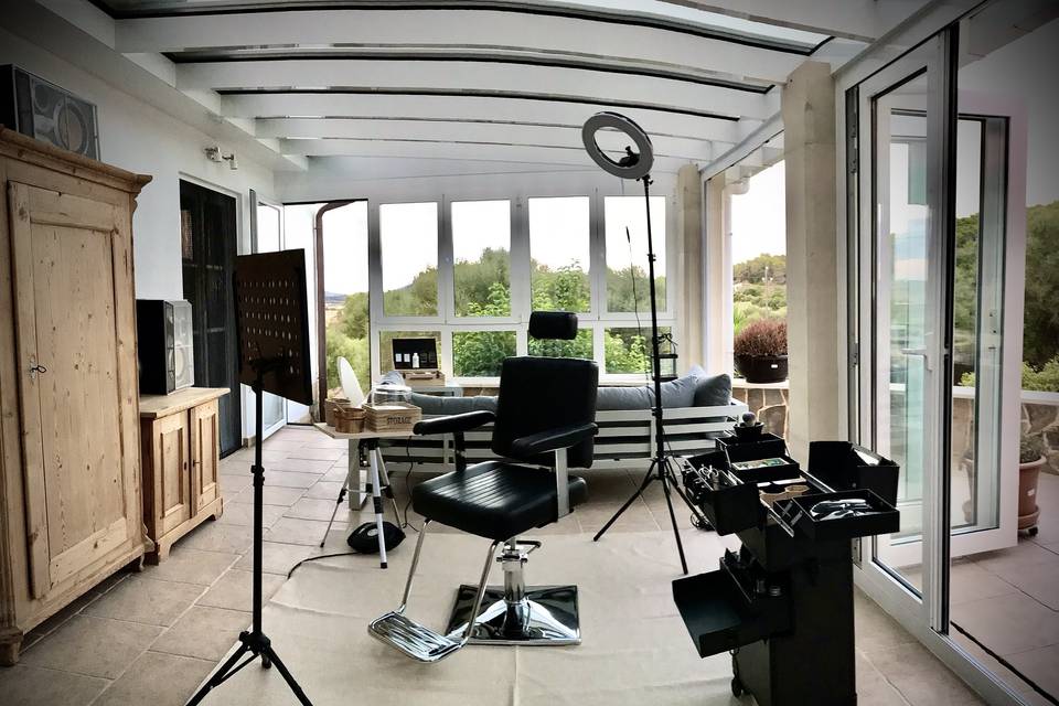 France Cadillac Barber