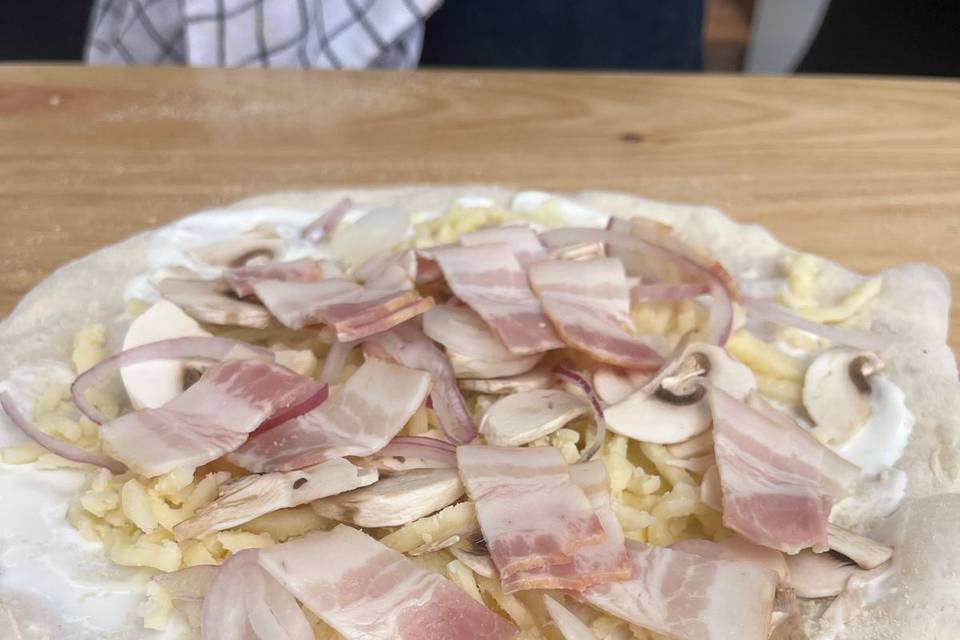 Noel Pizza