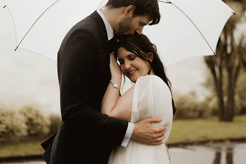 Bajo el paraguas del amor