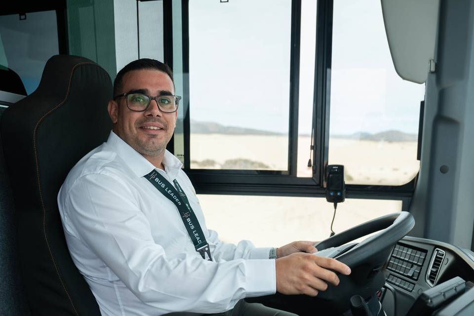 BusLeader
