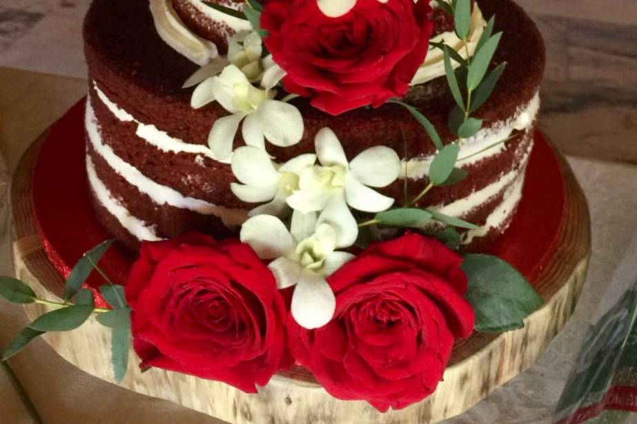 Red Velvet nacked cake