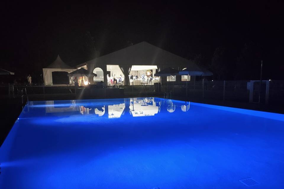 Piscina de noche