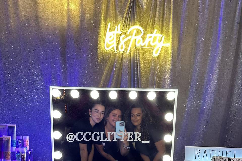 CCGlitter