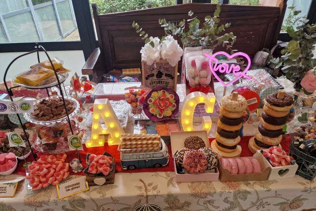 CANDY BAR