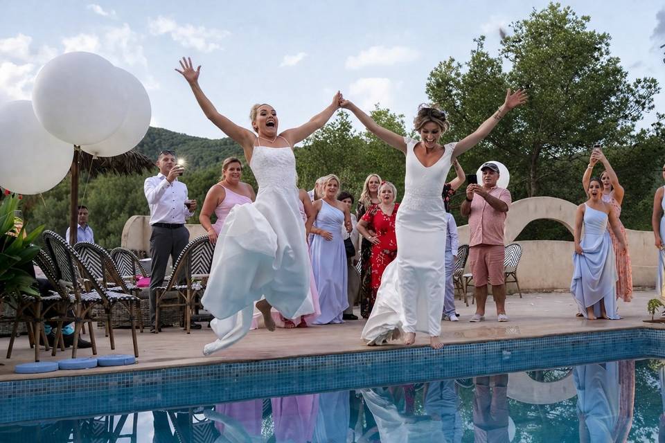 Novias al agua