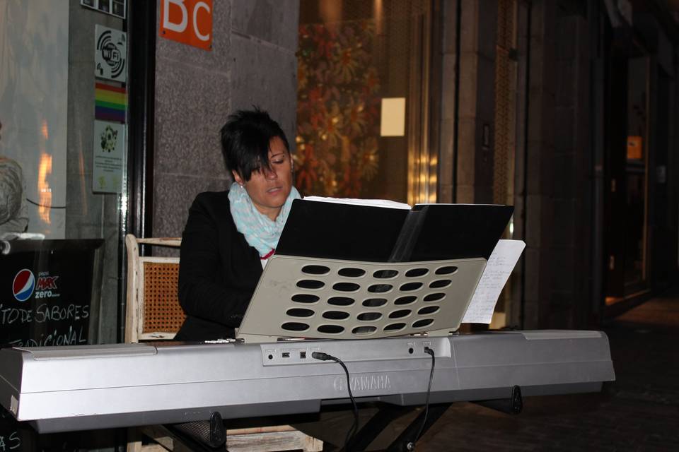 Pianista Mónica Cruz