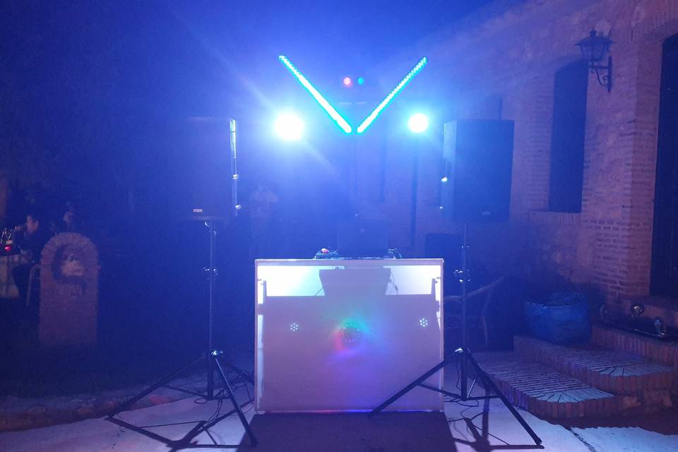 Caba eventos, iluminación y sonido