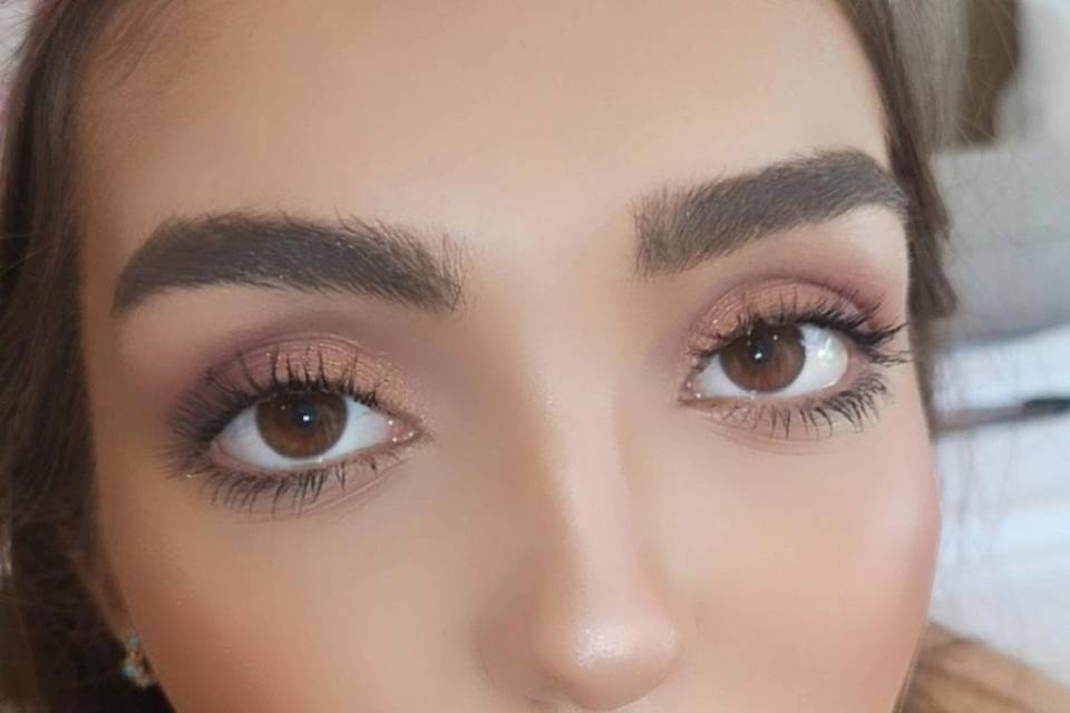 Helen's Make up