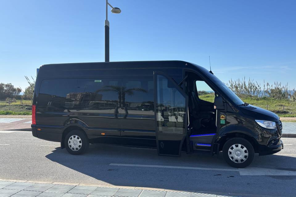 Autocares Sant Martí