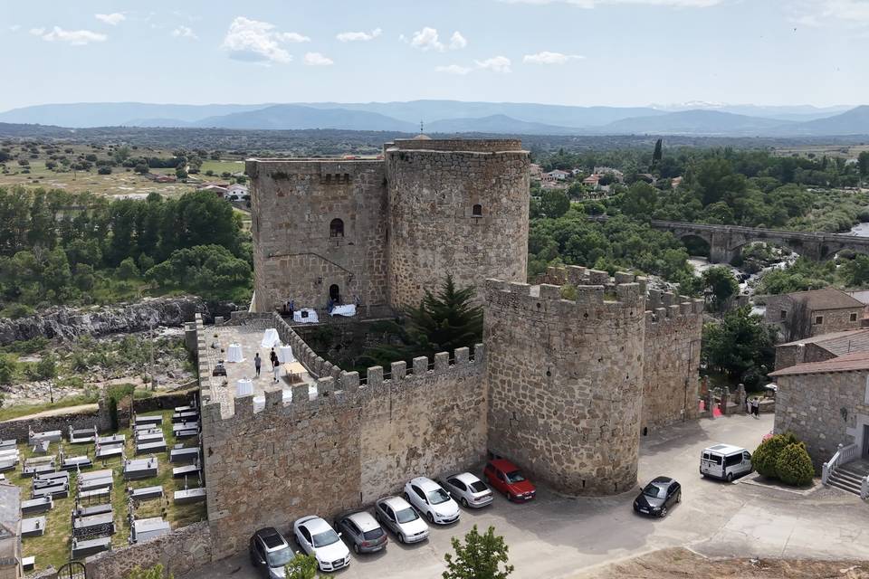 El castillo engalanado