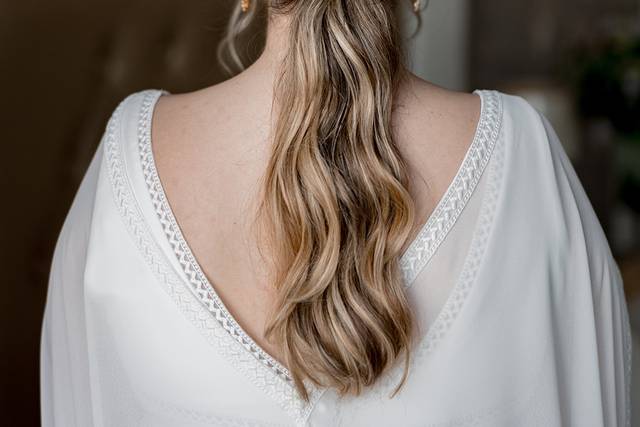 Detalles novia en coleta