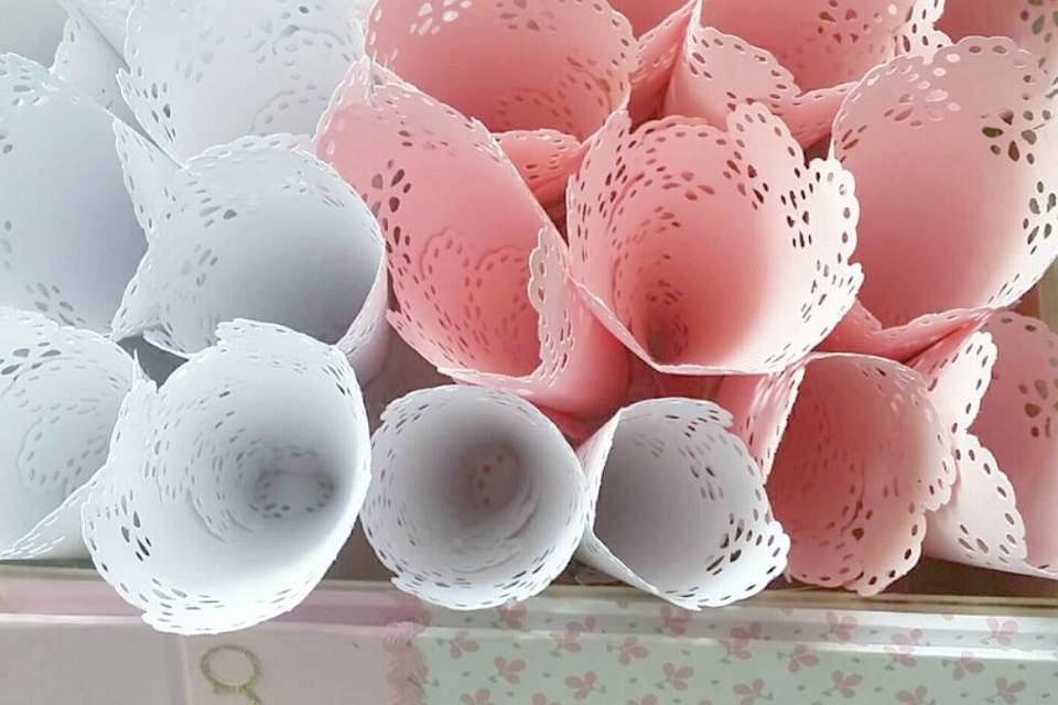Conos de papel