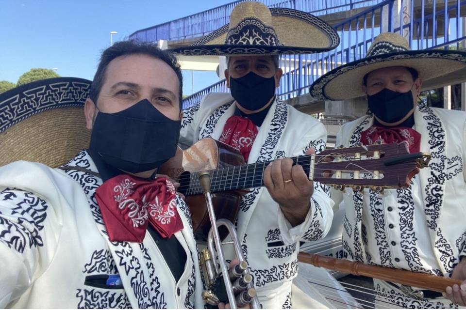 Trío de mariachis