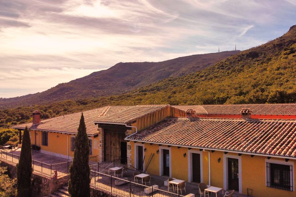 Vista aérea del hotel