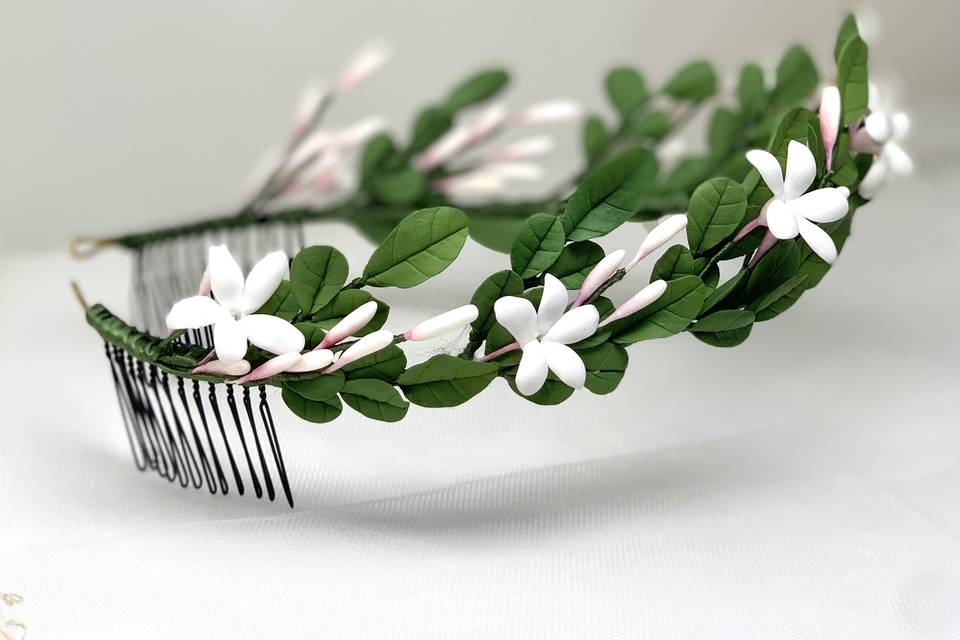 Tiara de jazmines