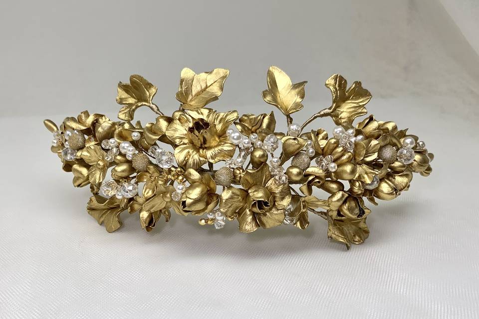 Tocado trasero tonos dorado