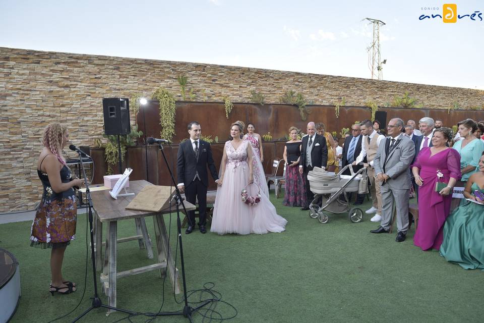 Almudena Moreno - Maestra de ceremonia