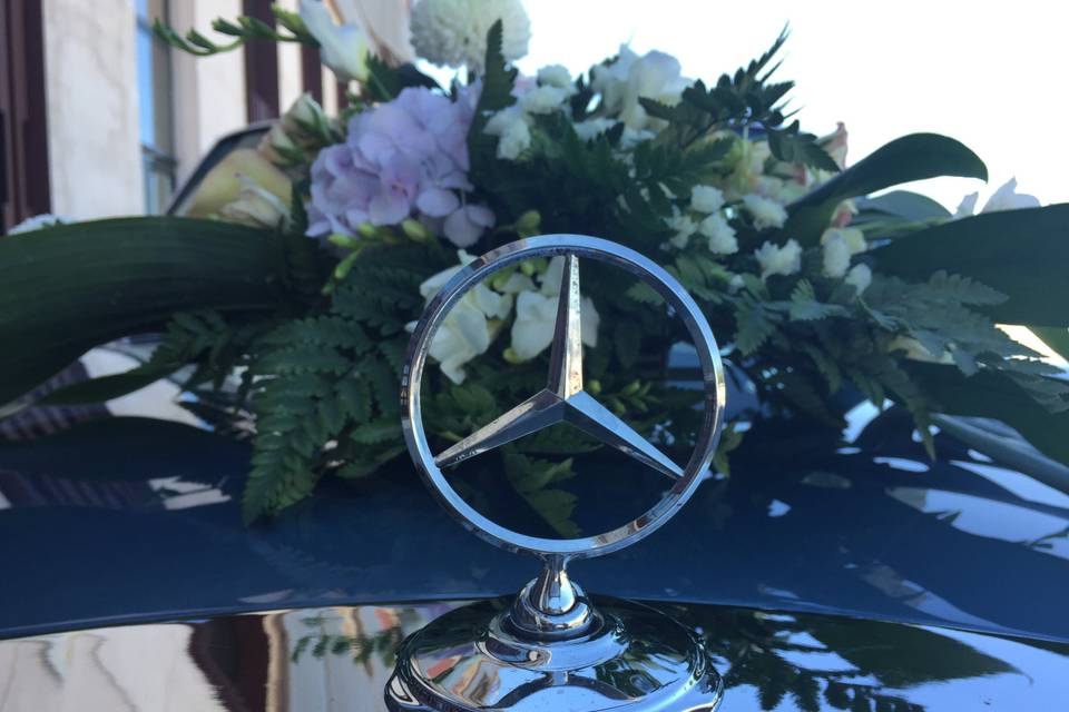 Tu día en un Mercedes de época