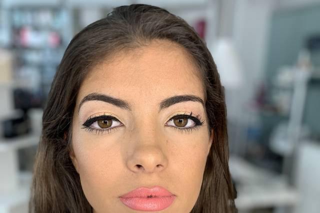 Maquillaje para mantilla