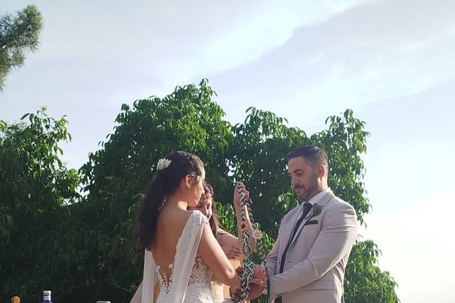 Handfasting