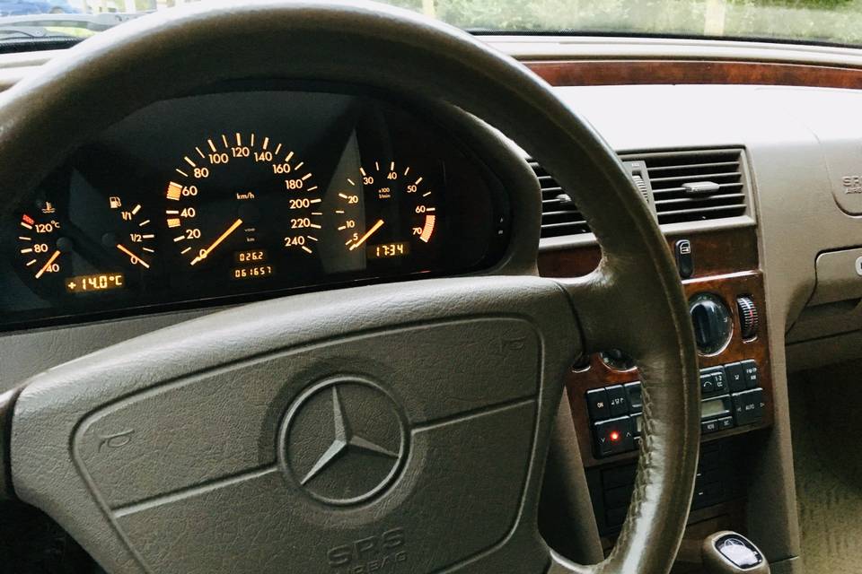 Mercedes C220 del año 1995