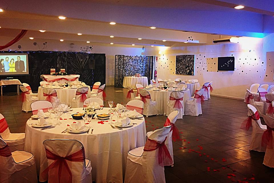 Salón de 250 comensales