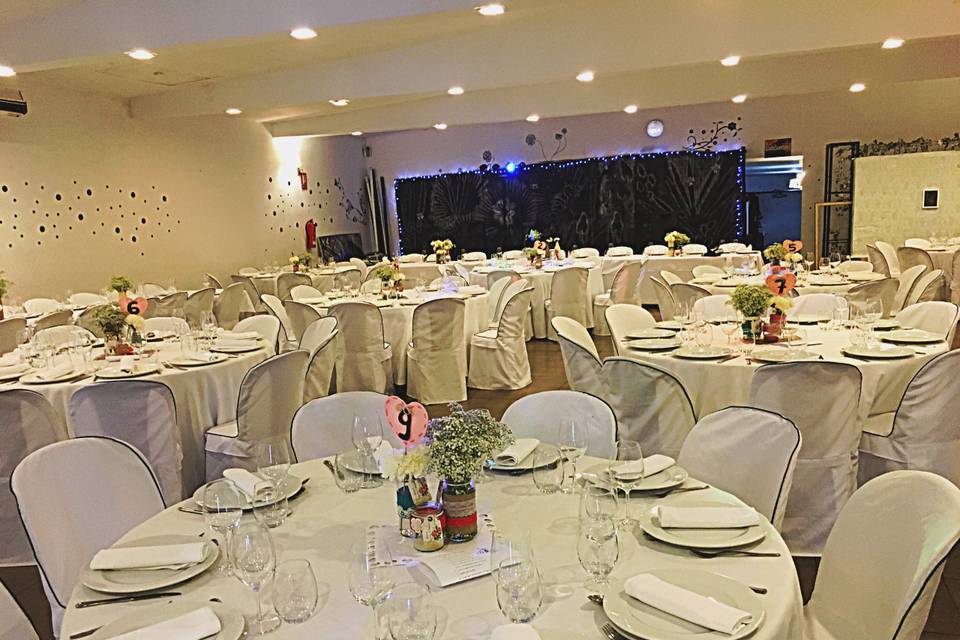 Salón de 250 comensales