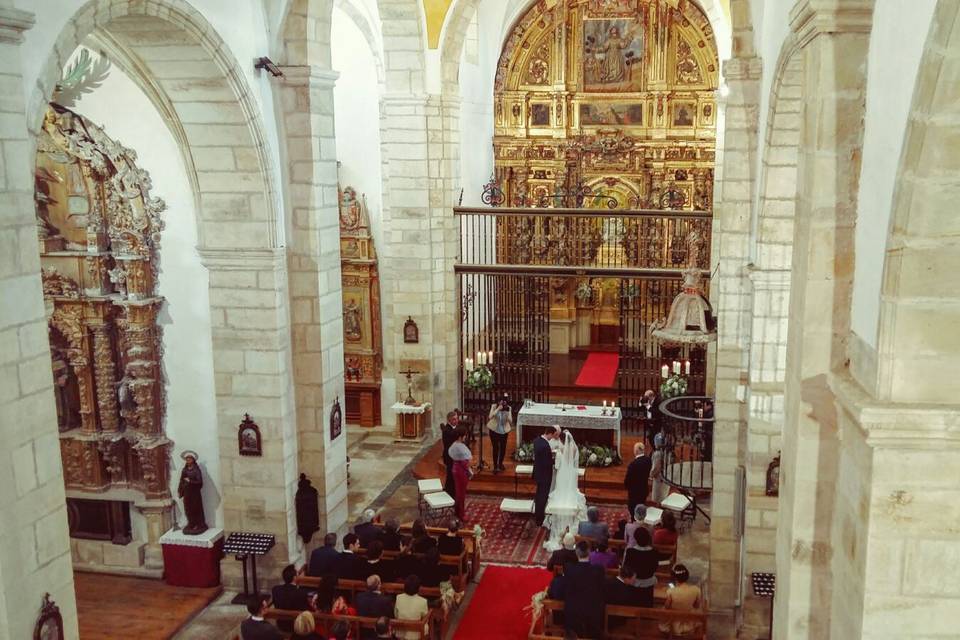 Boda religiosa en Soto Iruz