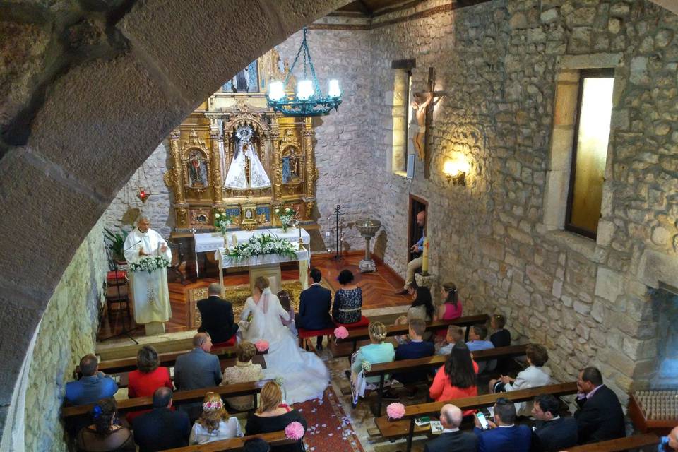 Boda de R&F, Arenas de Iguña