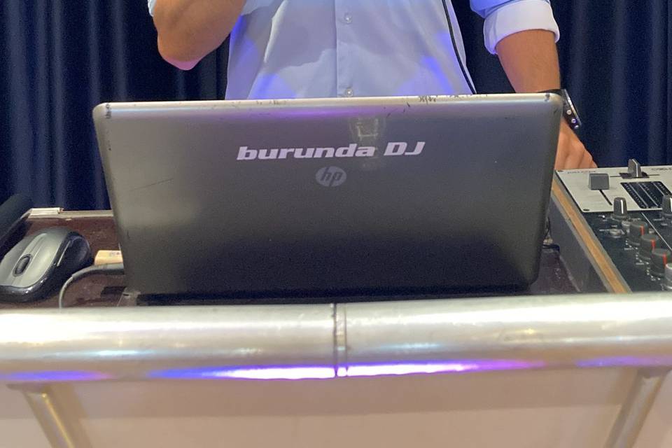 Dj Iñigo