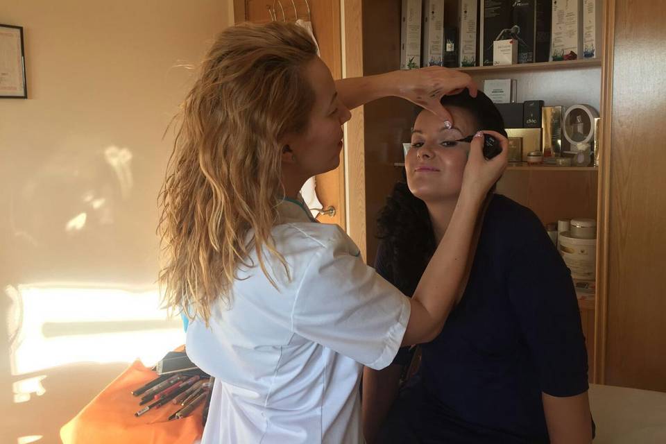 Make up