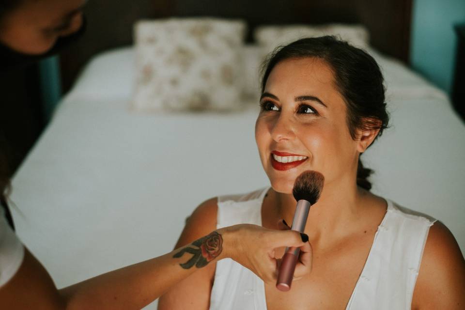 Maquillaje y peluquería