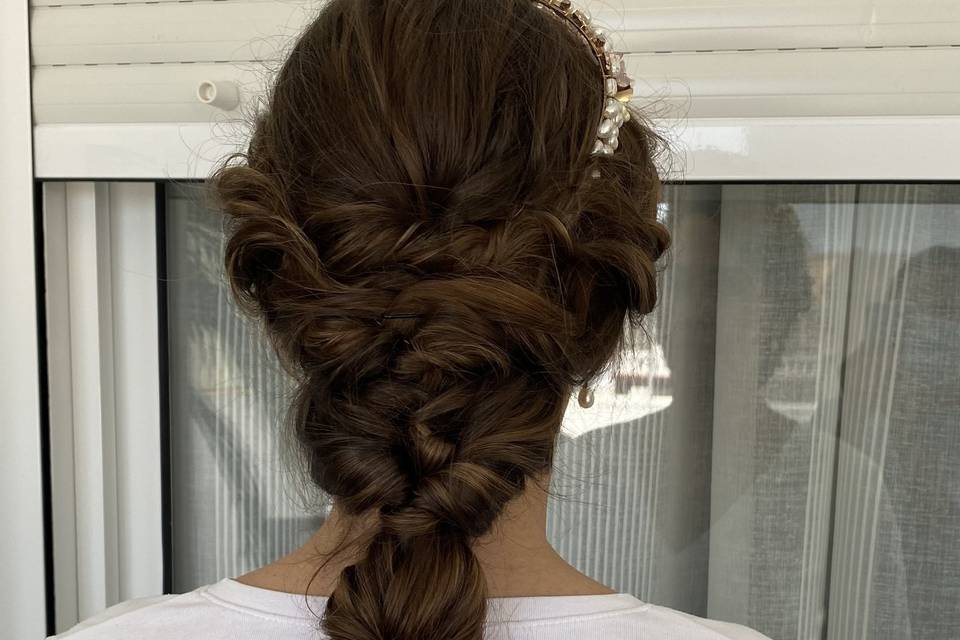Maquillaje y peluquería