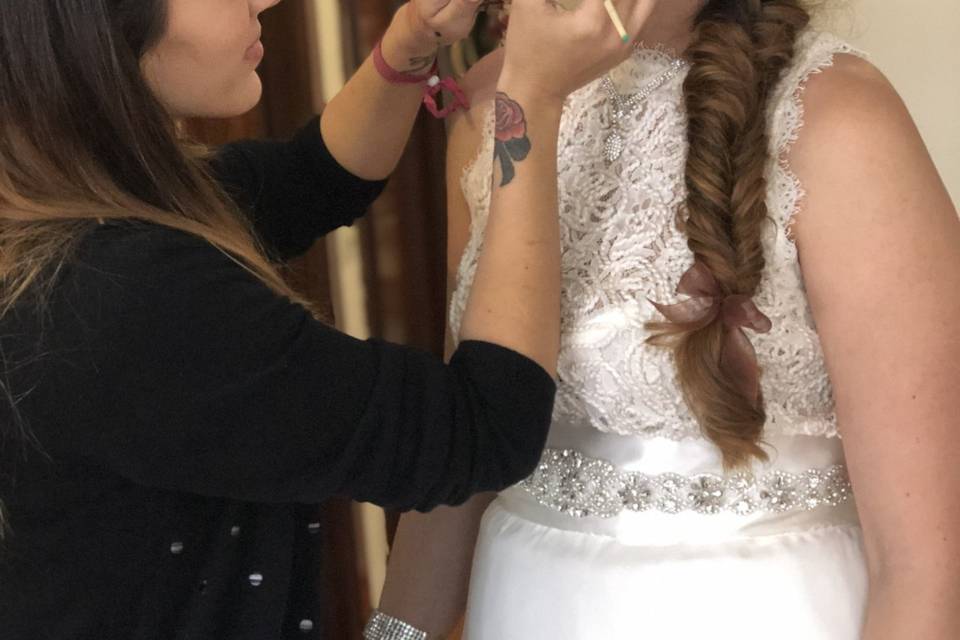 Maquillaje y peluquería