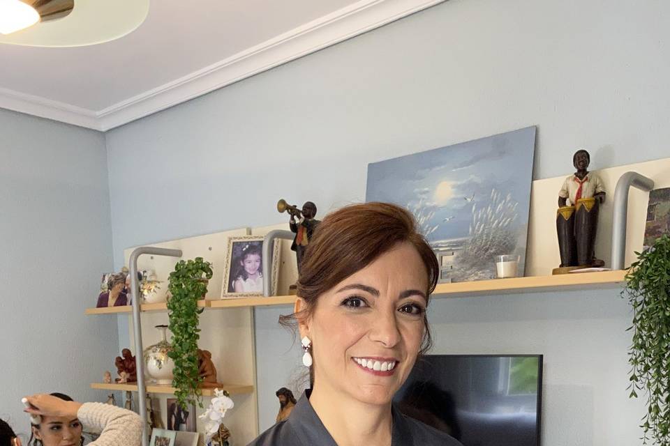 Maquillaje y peluquería