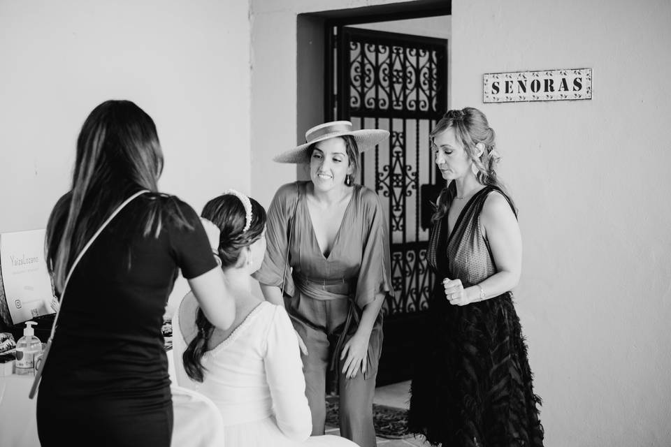 Maquillaje y peluquería