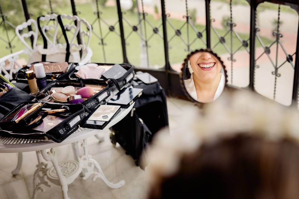 Maquillaje y peluquería