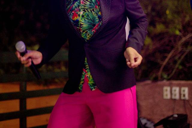 Alexey Jer, cantante y showman